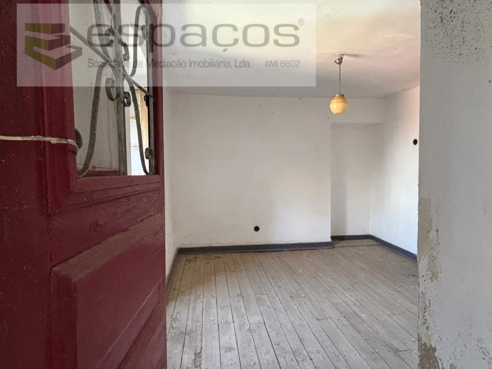 Moradia para Venda em Freixial e Juncal do Campo Foto 16