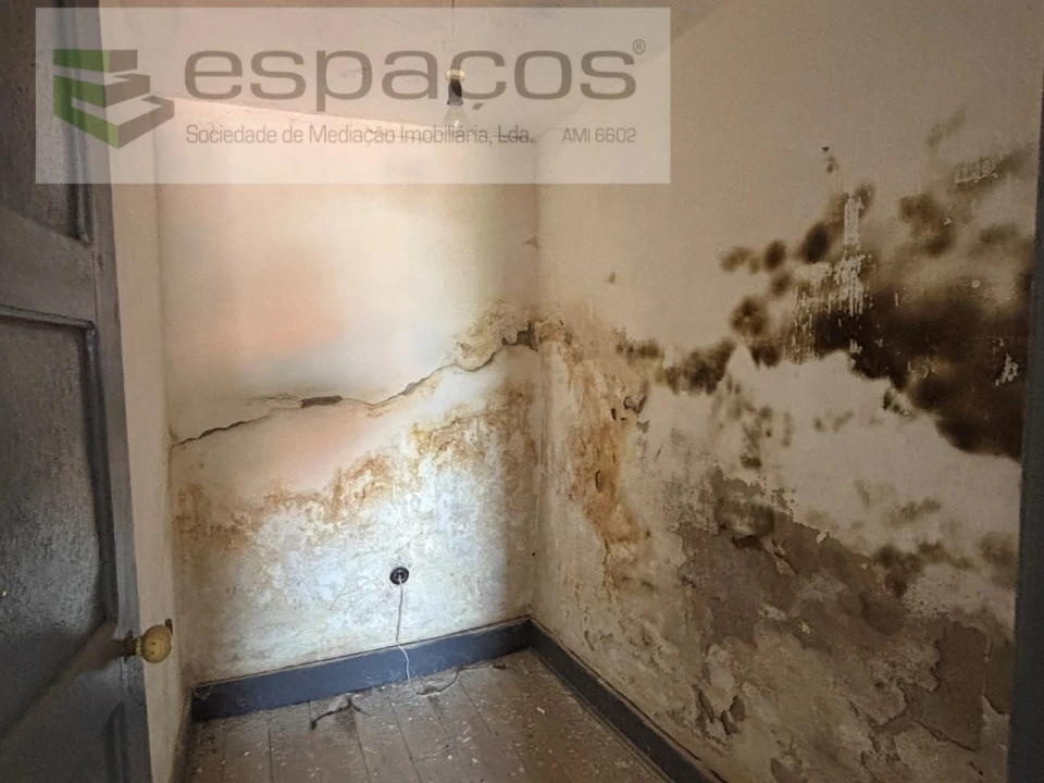Moradia para Venda em Freixial e Juncal do Campo Foto 21