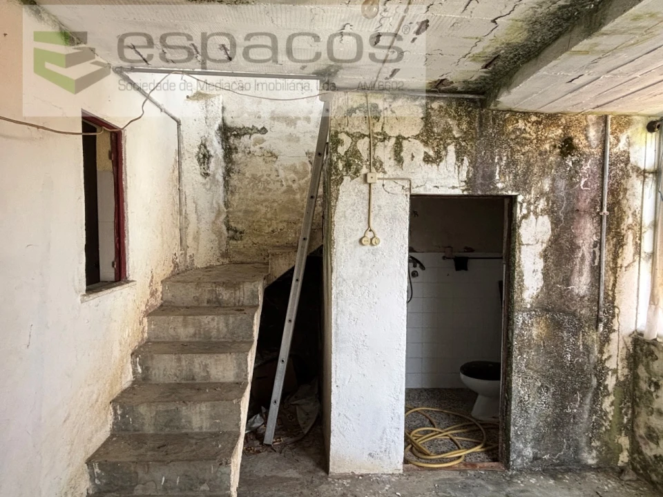 Moradia para Venda em Freixial e Juncal do Campo Foto 22