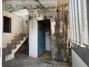 Moradia para Venda em Freixial e Juncal do Campo