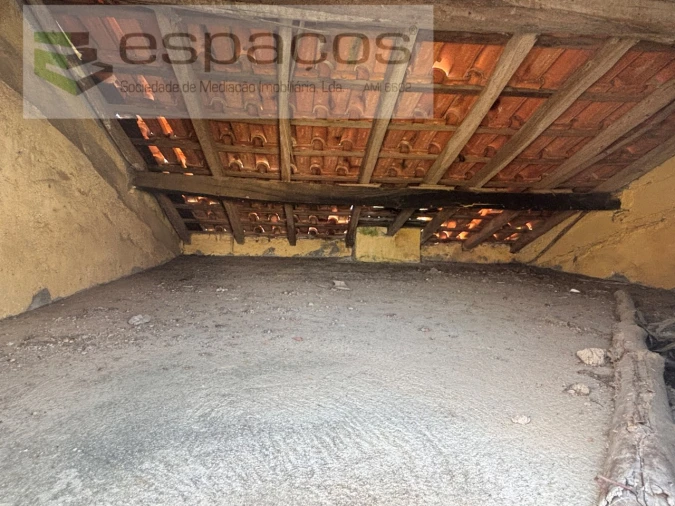 Moradia para Venda em Freixial e Juncal do Campo Foto 33
