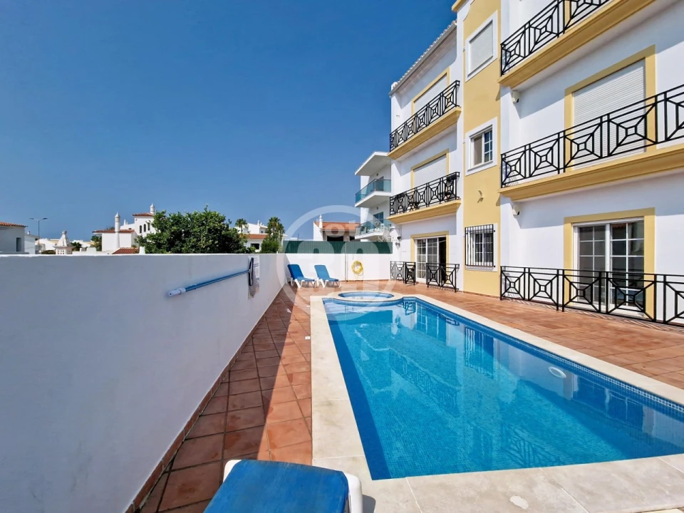 Apartamento T2 para Venda em Albufeira e Olhos de Água Foto 2