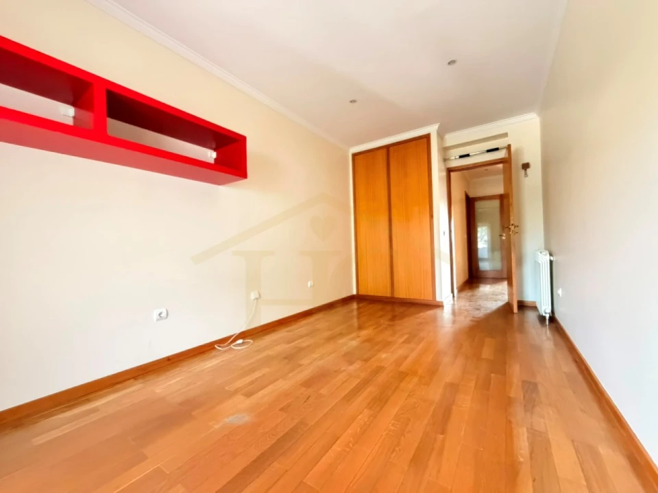 Apartamento T4 para Venda em Vila do Conde Foto 7