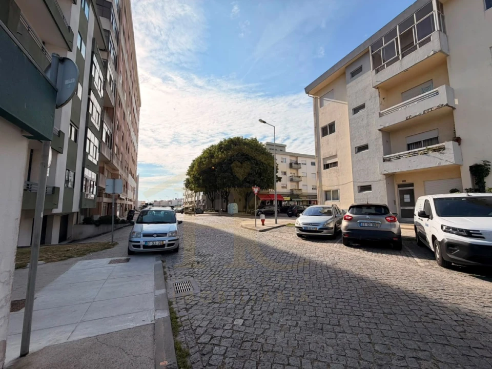 Apartamento T1 para Venda em Póvoa de Varzim, Beiriz e Argivai Foto 8