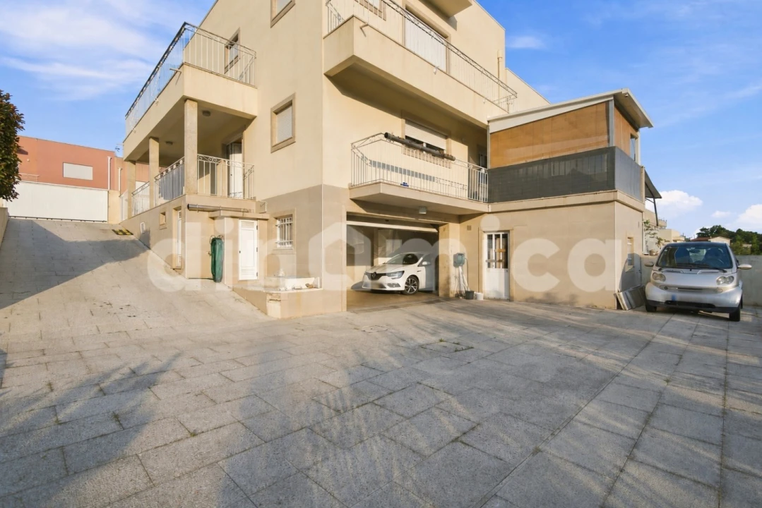 Moradia T3 para Venda em Antas e Abade de Vermoim Foto 35