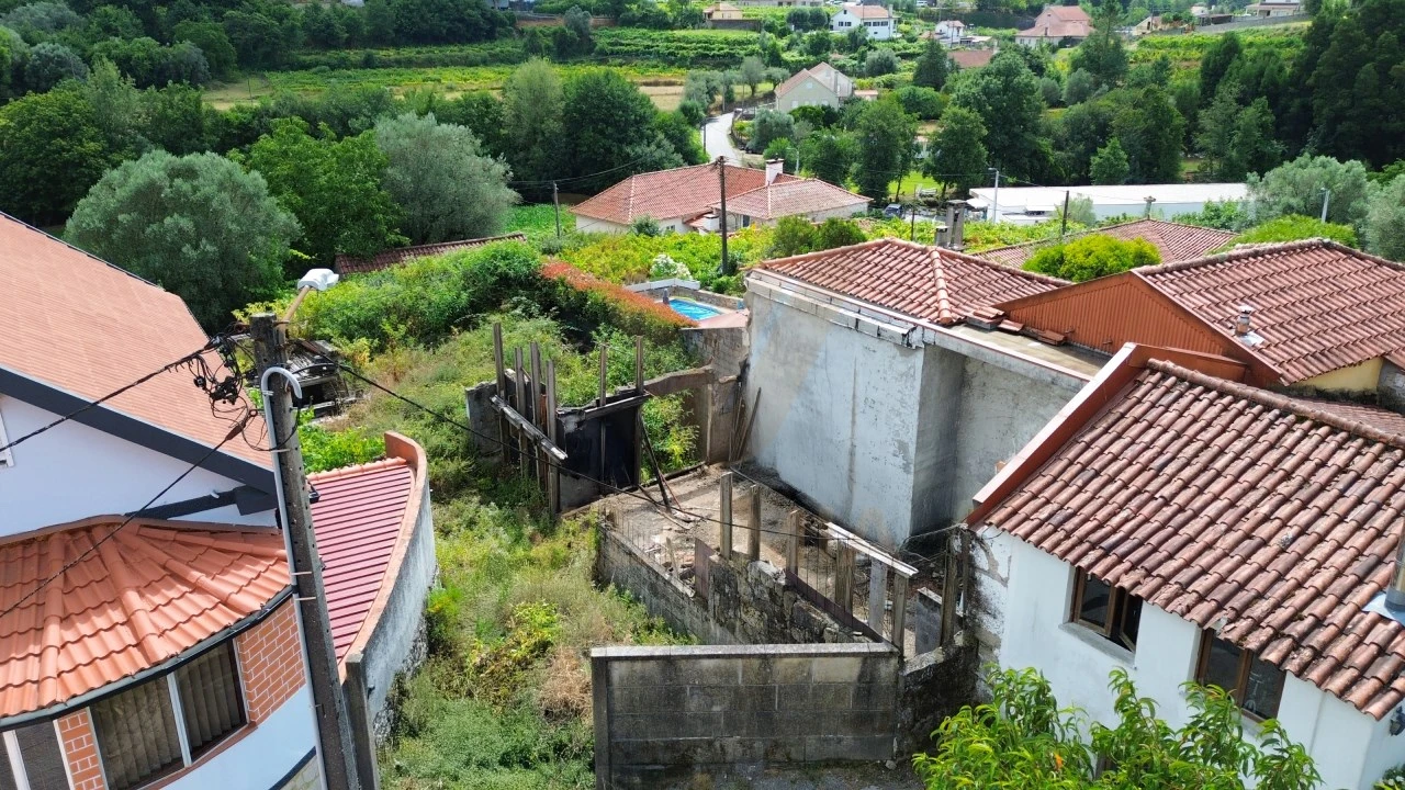 Moradia para Venda em Bárrio e Cepões Foto 12