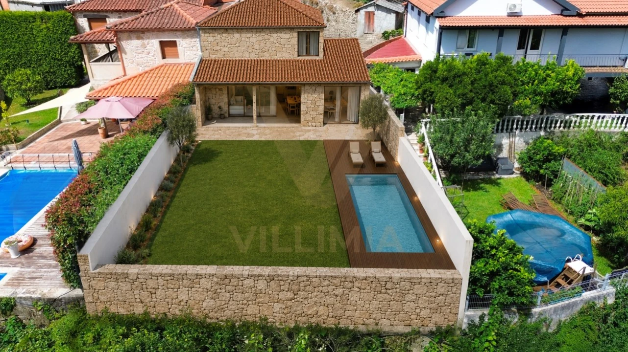 Moradia para Venda em Bárrio e Cepões Foto 1