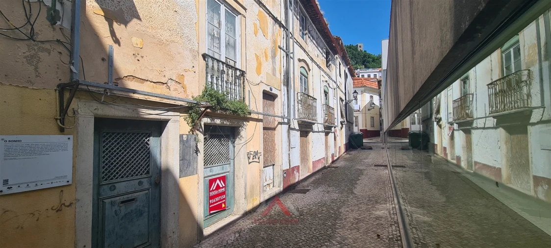 Moradia T10 para Venda em Leiria, Pousos, Barreira e Cortes Foto 4