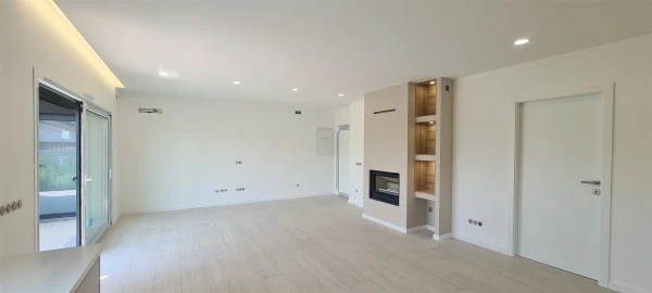 Moradia T3 para Venda em Souto da Carpalhosa e Ortigosa
