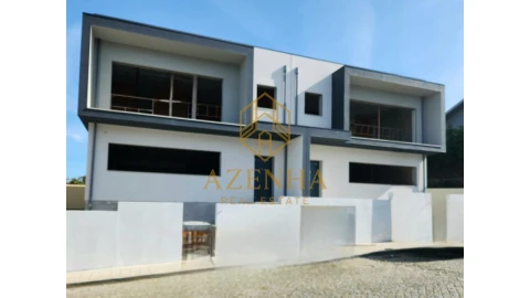 Moradia T3 para Venda em Cidade da Maia