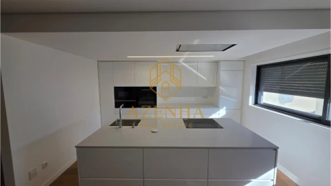 Moradia T3 para Venda em Cidade da Maia