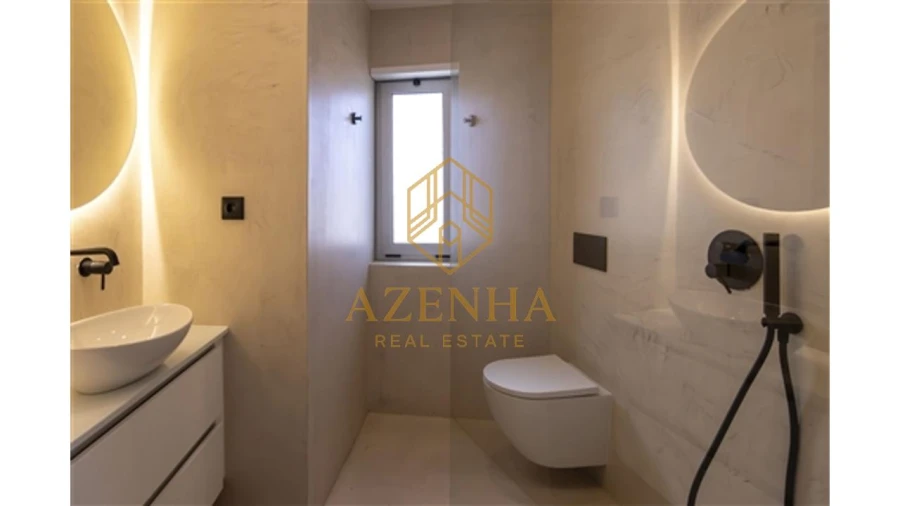 Apartamento T4 para Venda em Cedofeita, Santo Ildefonso, Sé, Miragaia, São Nicolau e Vitória Foto 3