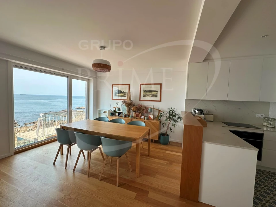 Apartamento T3 para Venda em Aldoar, Foz do Douro e Nevogilde Foto 2