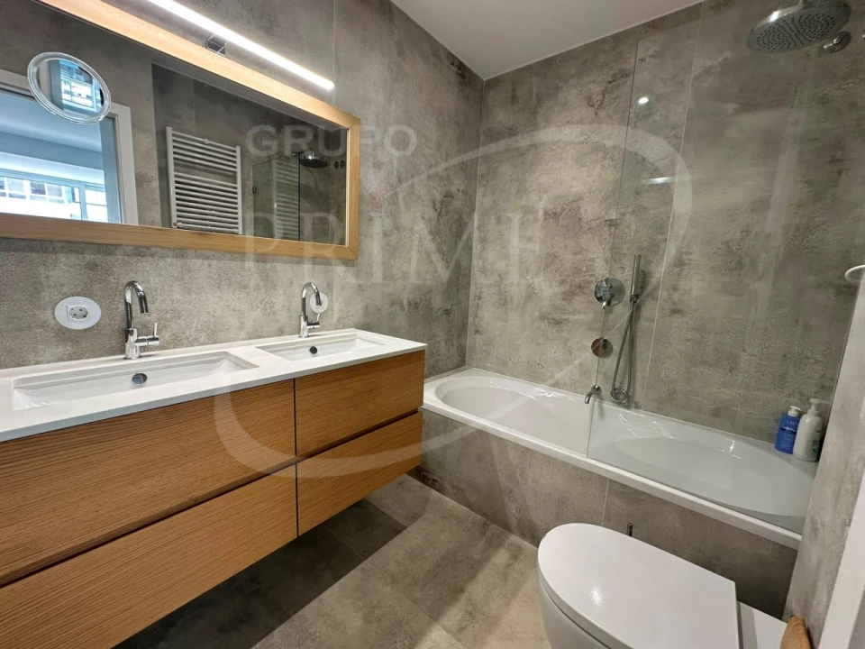 Apartamento T3 para Venda em Aldoar, Foz do Douro e Nevogilde Foto 16