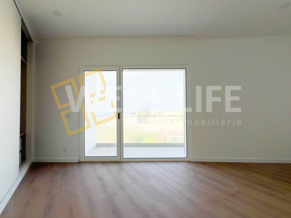 Apartamento T2 para Venda em A dos Cunhados e Maceira Foto 20