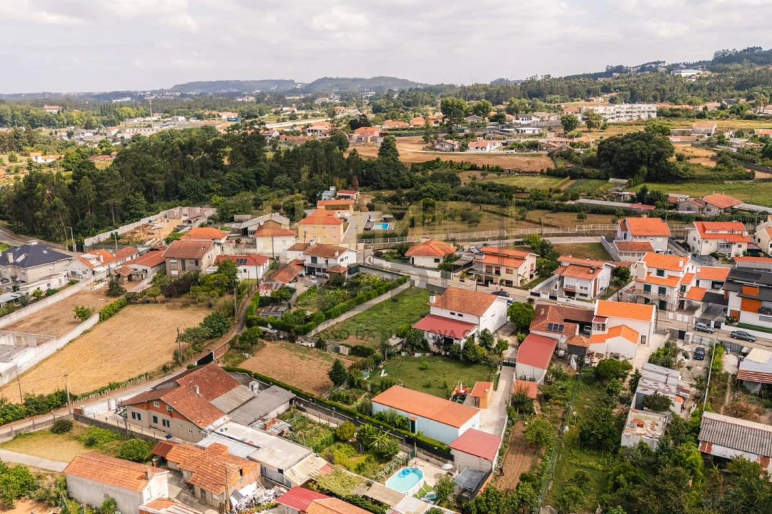 Terreno para Venda em Grijó e Sermonde Foto 9