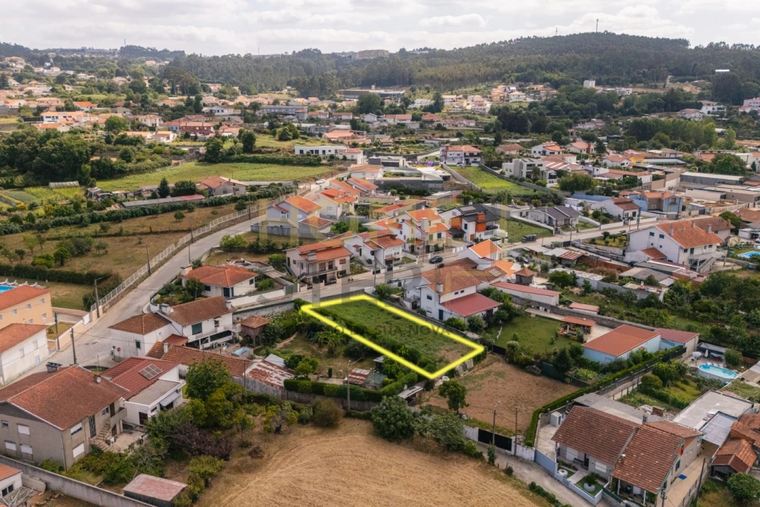 Terreno para Venda em Grijó e Sermonde Foto 12