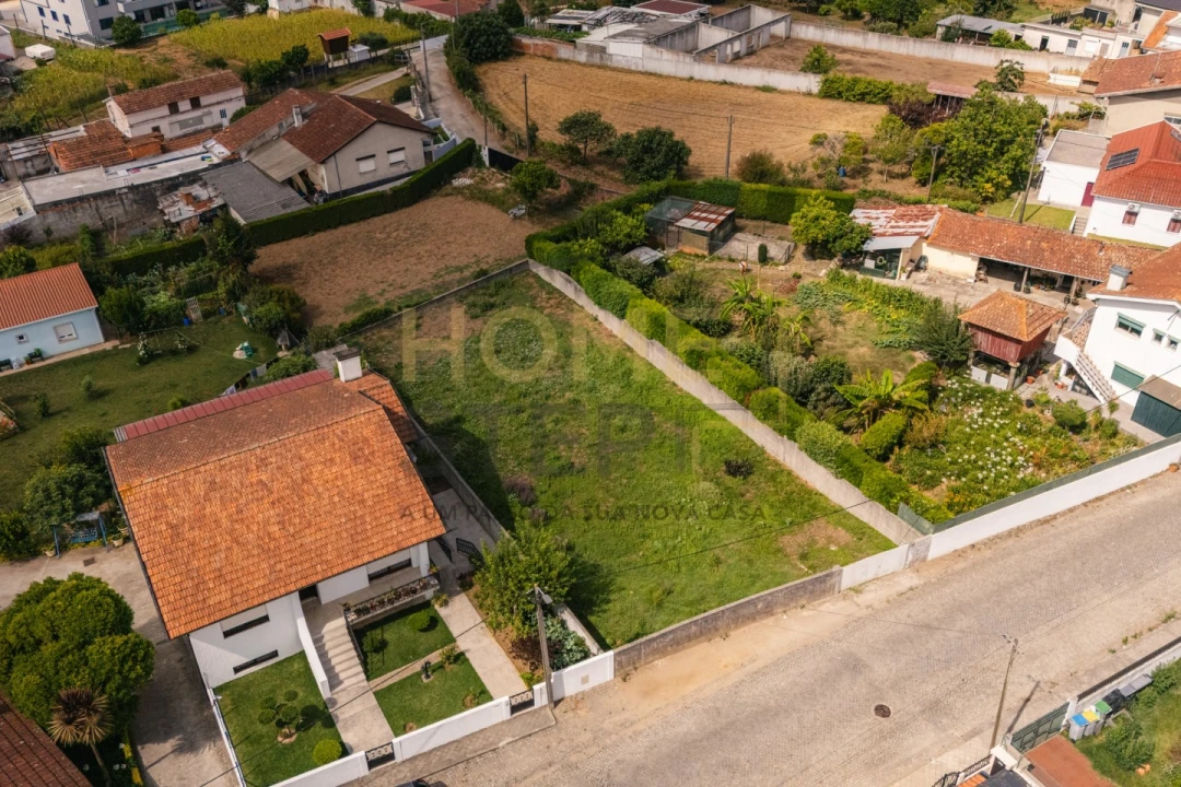 Terreno para Venda em Grijó e Sermonde Foto 22