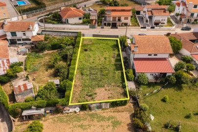 Terreno para Venda em Grijó e Sermonde