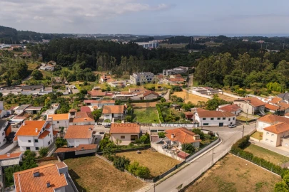 Terreno para Venda em Grijó e Sermonde