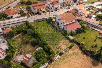 Terreno para Venda em Grijó e Sermonde