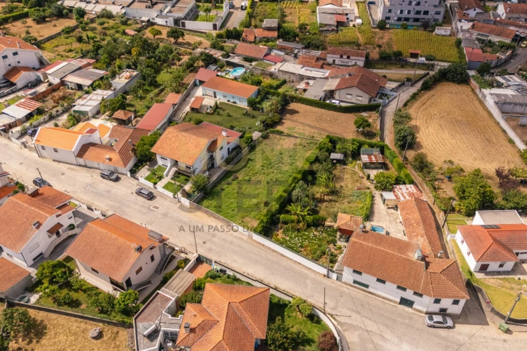 Terreno para Venda em Grijó e Sermonde Foto 7