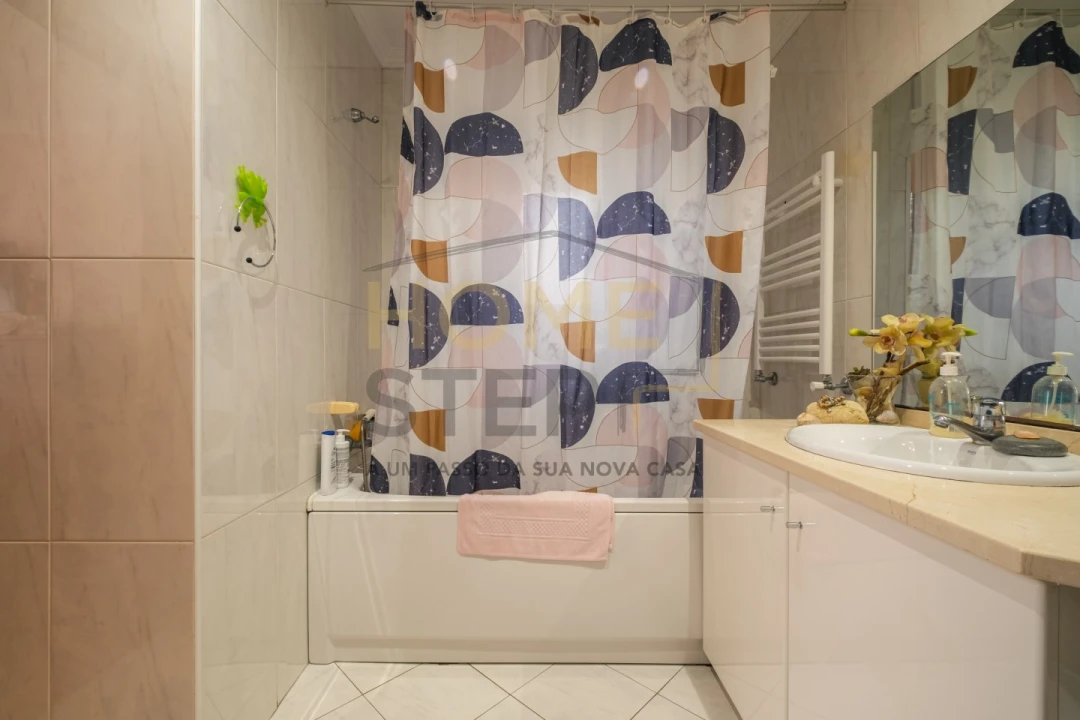 Apartamento T2 para Venda em Mafamude e Vilar do Paraíso Foto 20