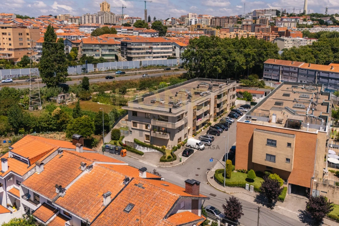 Apartamento T2 para Venda em Mafamude e Vilar do Paraíso Foto 29