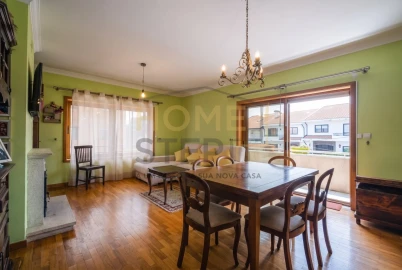 Apartamento T2 para Venda em Mafamude e Vilar do Paraíso