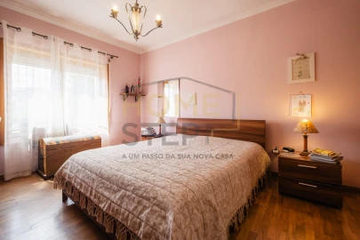 Apartamento T2 para Venda em Mafamude e Vilar do Paraíso