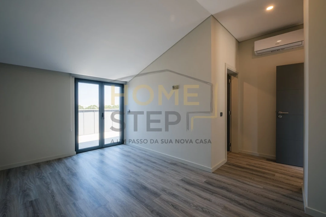 Moradia T5 para Venda em Canidelo Foto 35