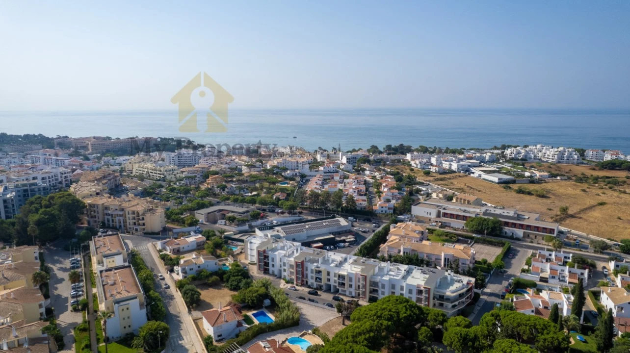 Apartamento T1 para Venda em Albufeira e Olhos de Água Foto 5