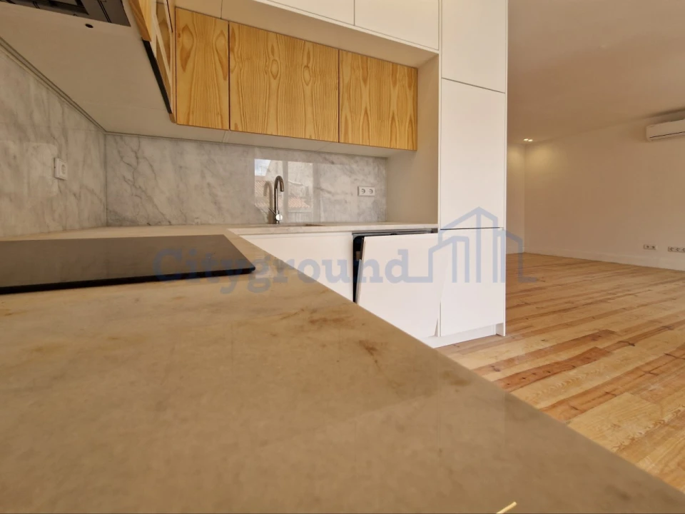 Apartamento T3 para Venda em São Vicente Foto 5