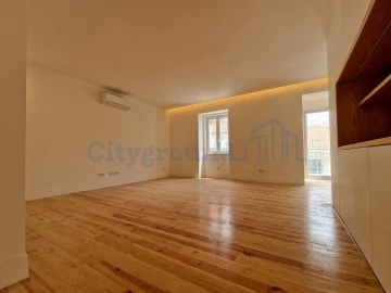 Apartamento T3 para Venda em São Vicente