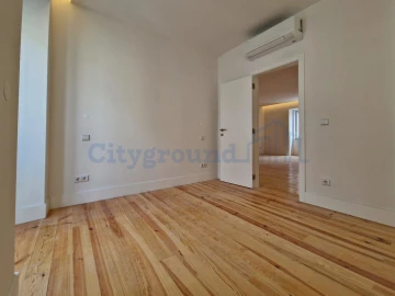Apartamento T3 para Venda em São Vicente