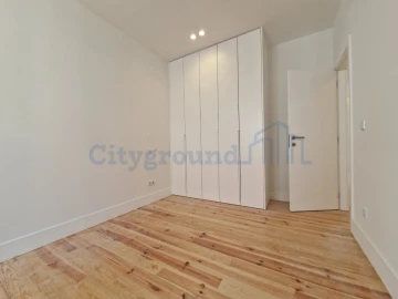 Apartamento T3 para Venda em São Vicente