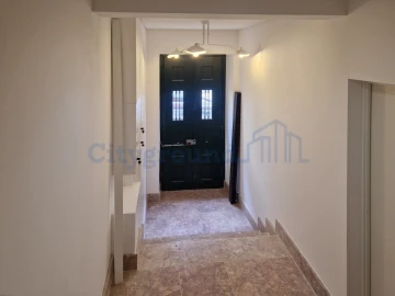 Apartamento T3 para Venda em São Vicente
