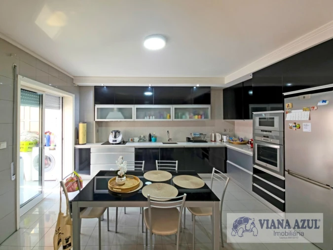 Apartamento T3 para Venda em Darque Foto 5