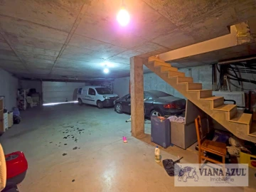 Moradia T4 para Venda em Rebordões (Santa Maria)