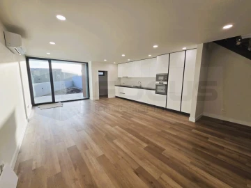Moradia T3 para Venda em Aradas