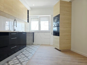 Apartamento T3 para Venda em Setubal (São Sebastião)