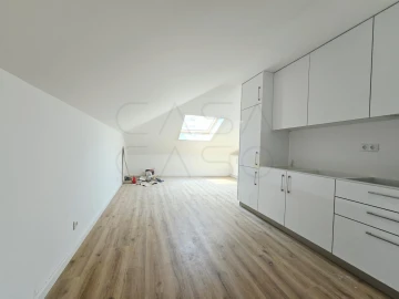 Apartamento T2 para Venda em União das Freguesias de Setúbal