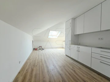 Apartamento T2 para Venda em União das Freguesias de Setúbal