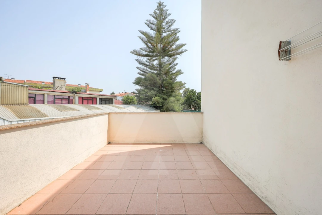 Apartamento T3 para Venda em Trofa, Segadães e Lamas do Vouga Foto 17