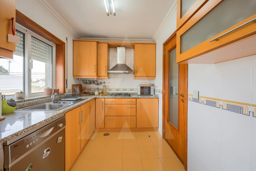 Apartamento T3 para Venda em Trofa, Segadães e Lamas do Vouga Foto 33