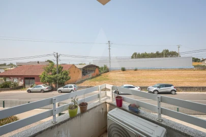 Apartamento T3 para Venda em Trofa, Segadães e Lamas do Vouga