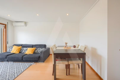 Apartamento T3 para Venda em Trofa, Segadães e Lamas do Vouga
