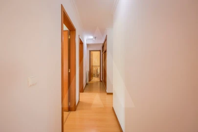 Apartamento T3 para Venda em Trofa, Segadães e Lamas do Vouga
