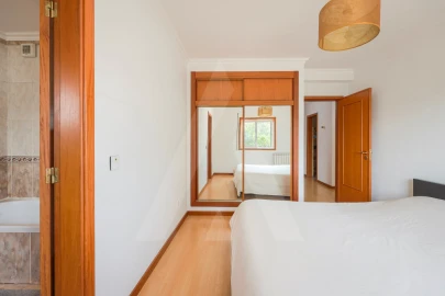 Apartamento T3 para Venda em Trofa, Segadães e Lamas do Vouga