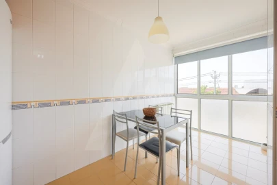 Apartamento T3 para Venda em Trofa, Segadães e Lamas do Vouga